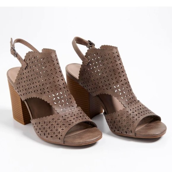 Maurices Women's Emilia Perforated Cutout Block Heel Sandals Taupe Brown Sz 11M - Picture 2 of 12